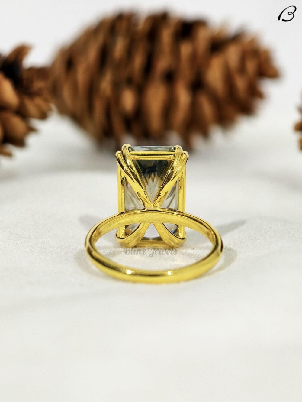 9 Carat Grey Moissanite Emerald-cut & Sterling Silver Ring-size 8 - Picture 9 of 12